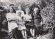 ALBRU01 BRUYNOOGHE CAMILLE ODILE en PLAISIER HERMENIE en familie (1946 08 02).jpg